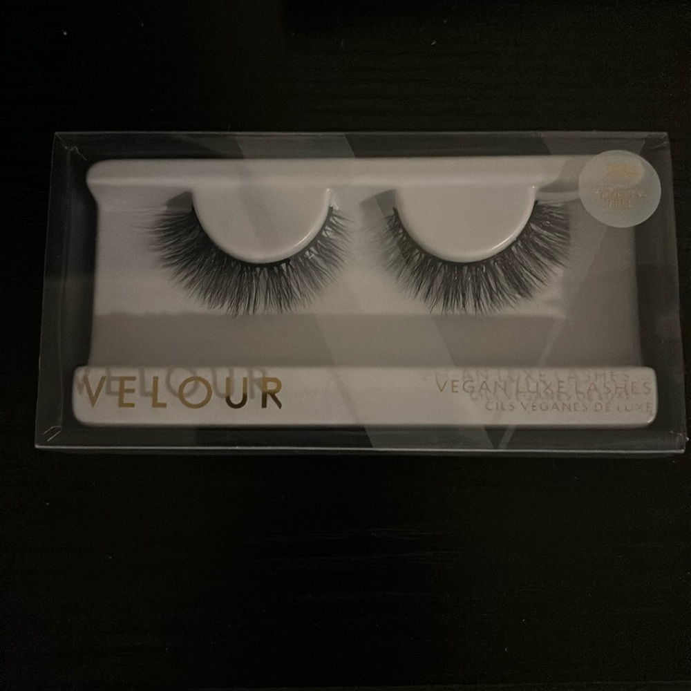 Velour lashes